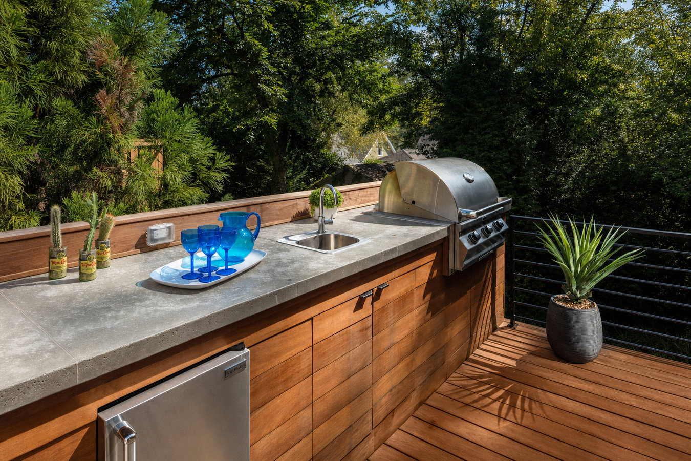 Billerica Deck & Fence - custom deck and fence builder in Billerica, MA